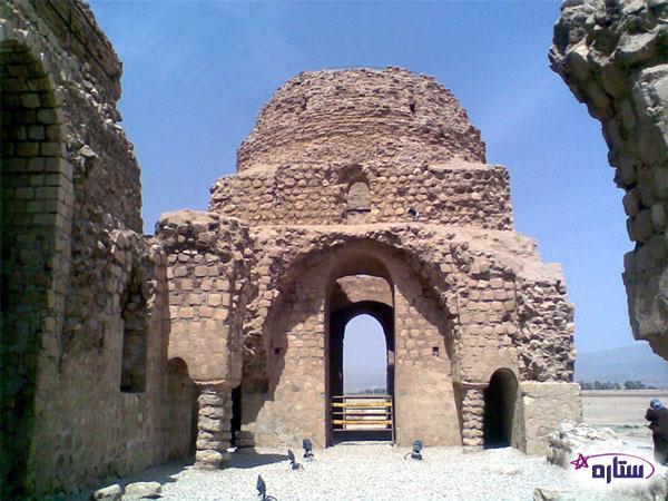 کاخ ساسانی سروستان (کاخ ساسان) در استان فارس